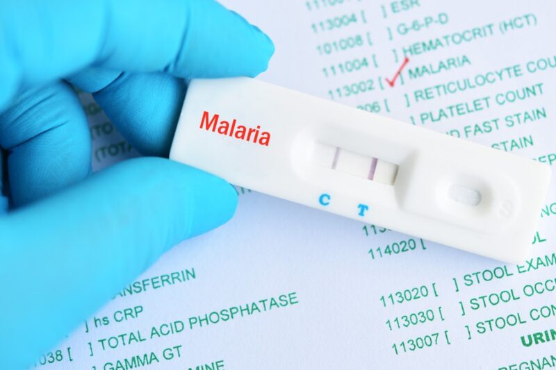 Resultado de teste positivo de malaria POCT